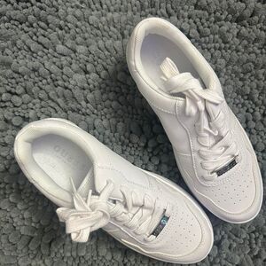 Guess Women's White Trainers